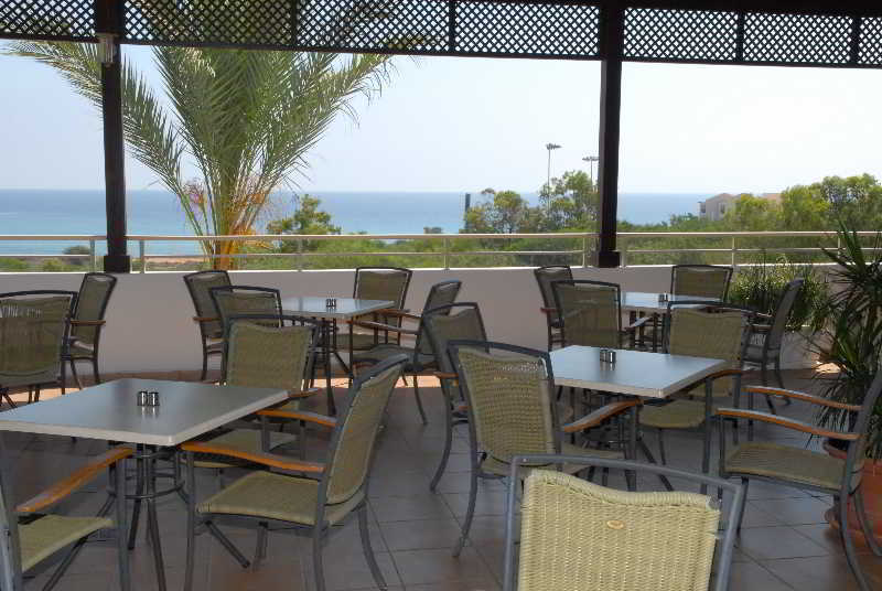Iris Beach Hotel Протарас Экстерьер фото